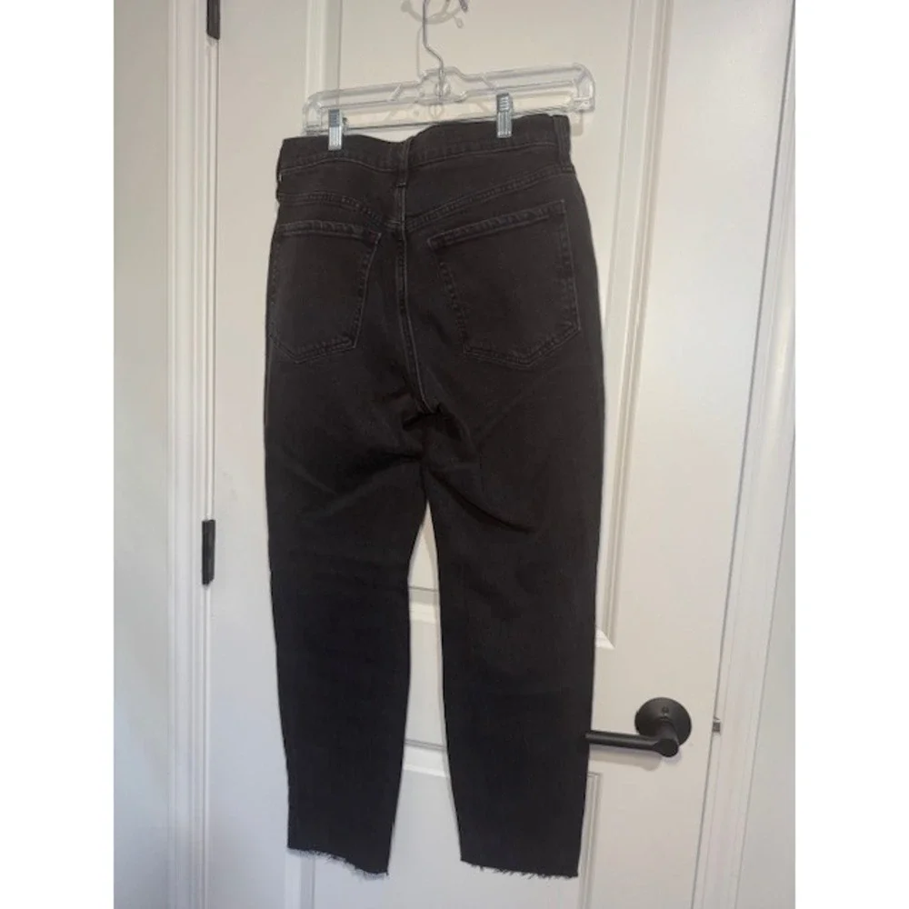 Old Navy - High Rise OG Straight Jeans‎ Secret Smooth Pockets Raw Hem